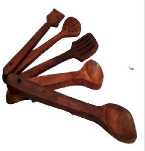 5 Piece Brown Wooden Spatula Set