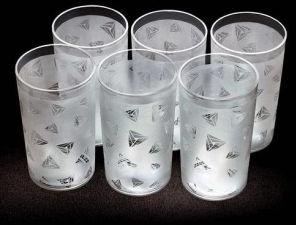 unbreakable plastic diamond design drinking glass