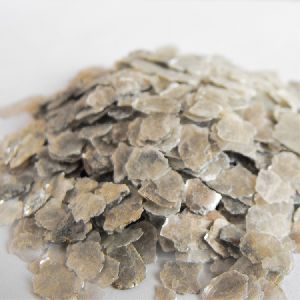 White Synthetic Mica Flakes