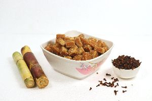 Clove Jaggery Cubes-10 Gms