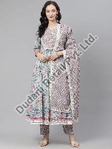 Ladies Kurta Pant Set.