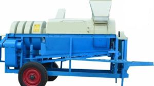 Multi Crop Threshing Machine