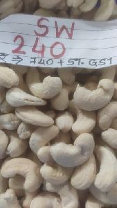 SW240 Dried Cashew Nuts