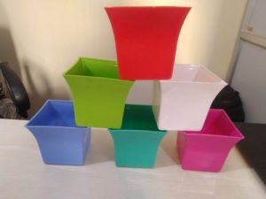 Ruby Plastic Pots