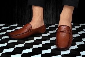 Neoron Mens Tan Loafer Shoes