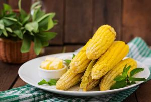 fresh sweet corn