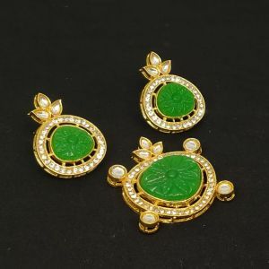 Fancy Kundan Pendant