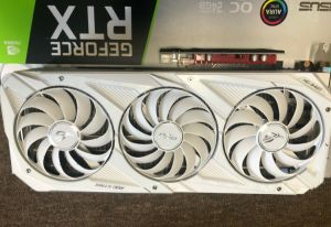 ROG Strix RTX 3090 graphics card