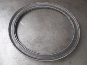 Truck wheel lock ring