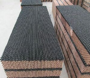 Black Coated Evaporative Cooling Pad