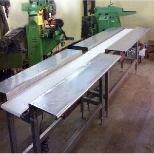 Stainless Steel Conveyor Table