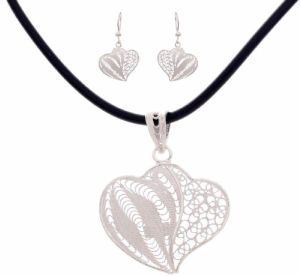 Designer Filigree Pendant Set