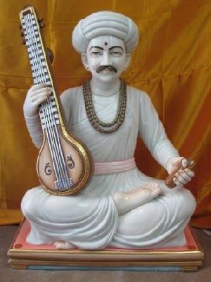 Sant Tukaram marble statue