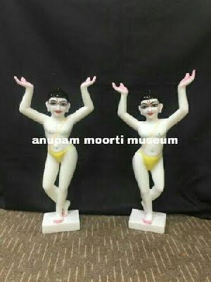 Chaitanya mahaprabhu marble statue