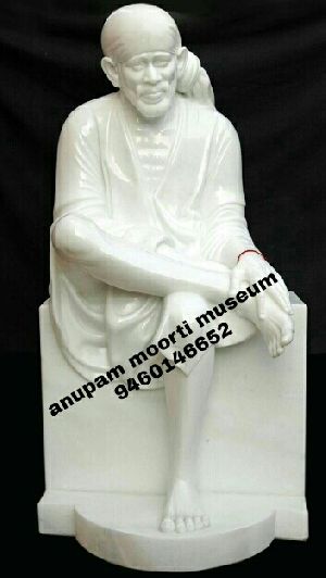 Sai Baba marble statue
