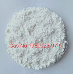 (S)-1-(6-(4-fluoro-1H-pyrazol-1-yl)pyridin-3-ylethanamine hydrochloride
