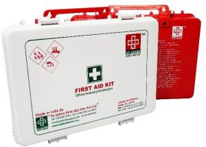 ST JOHNS First Aid Workplace Large Kit SJF P1