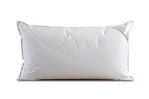 down feather pillow