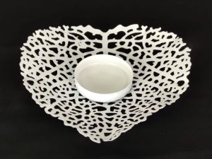 Heart leaf shape serving tray