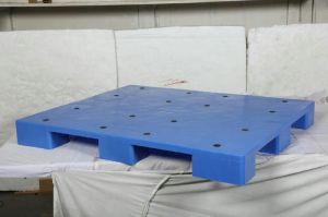 Plastic Pallets plain