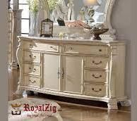 Vintage White Chest of Drawers