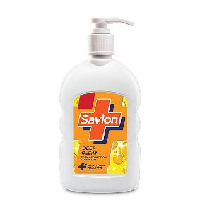 Savlon liquid Handwash