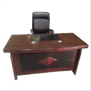 Wooden Office Table