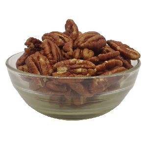 Mammoth Pecans