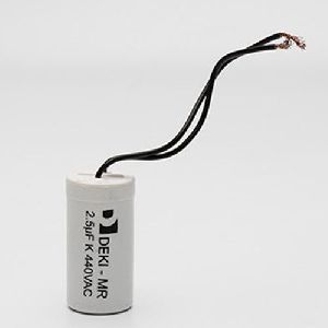 plastic film capacitor