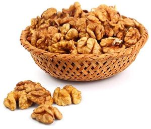 Walnut Kernels