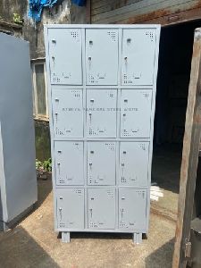 12 Door Storage Locker