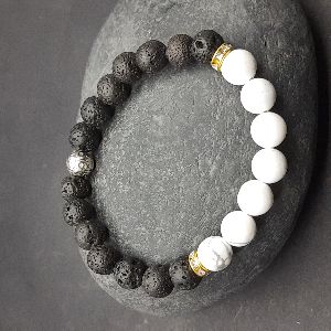 Howlite and lava bracelet