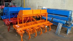 Dry Type Seed Driller