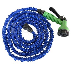 GARDEN HOSE WITH SPRAY GUN