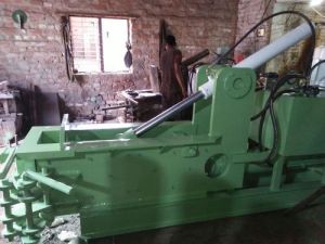 Hydraulic Mild Steel Scrap Baling Press Machine