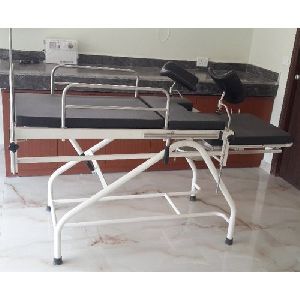 mechanical delivery table