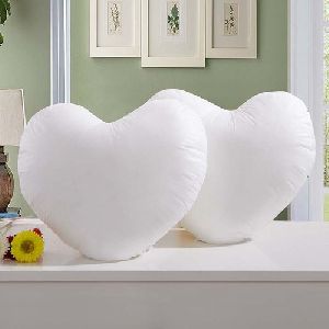 Non Woven Heart Shape Cushion Filler