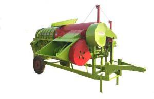 Multicrop thresher with side tokri