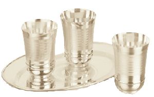 1031 Silver Plated Tray Glass Set