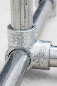 Topper Pipe Connectors