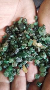 emerald rough stone