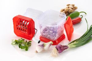 Plastic Small Onion and Vegetable Cutter