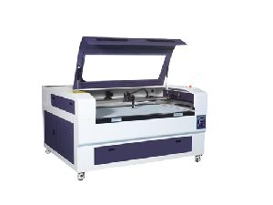 Single Head Laser Cutting Machine
