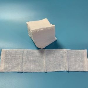 White Sterile Gauze Swab