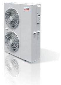 Air cooled reversible heat pump