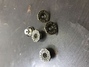 metal jeans buttons