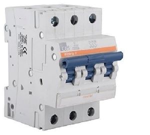 32A 3P MCB 10 KA (C-Series) C&S