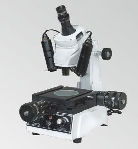 KW-900 Tool Makers Microscope