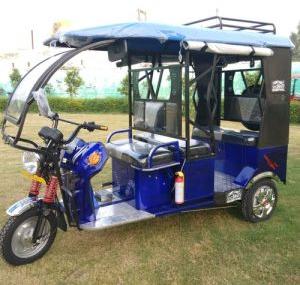 Deluxe Battery Operated E-Rickshaw