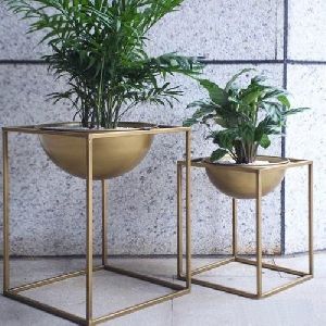 Decorative Metal planter